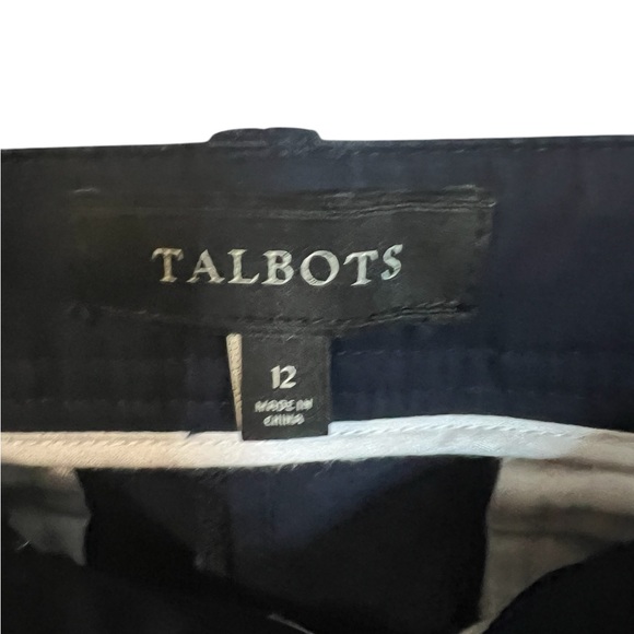 A pair of pants made by Talbots in a size 12 - Picture 3 of 7
